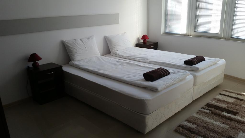 4U Apartment Burgas by Eksteriør bilde