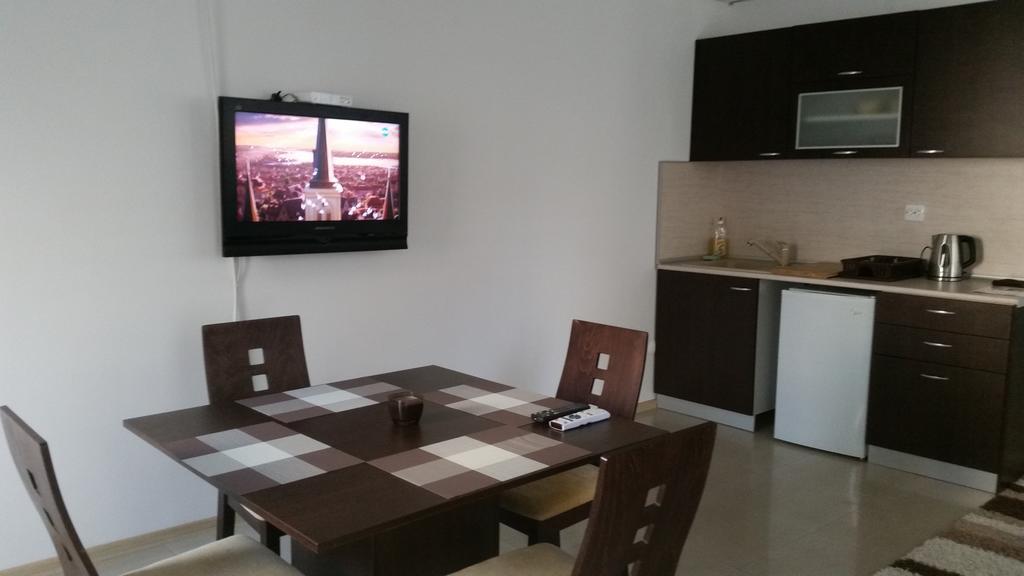 4U Apartment Burgas by Eksteriør bilde